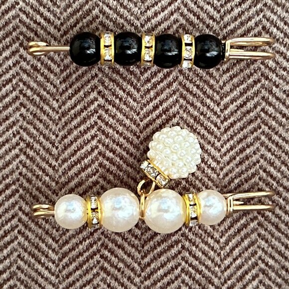 Safety Pin Brooches for Clothes White Black set of 2, 2.3" - Picture 1 of 5